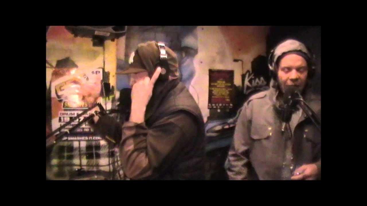 Hired Goons BTE Live StrictlyOZ Kiss FM 2014