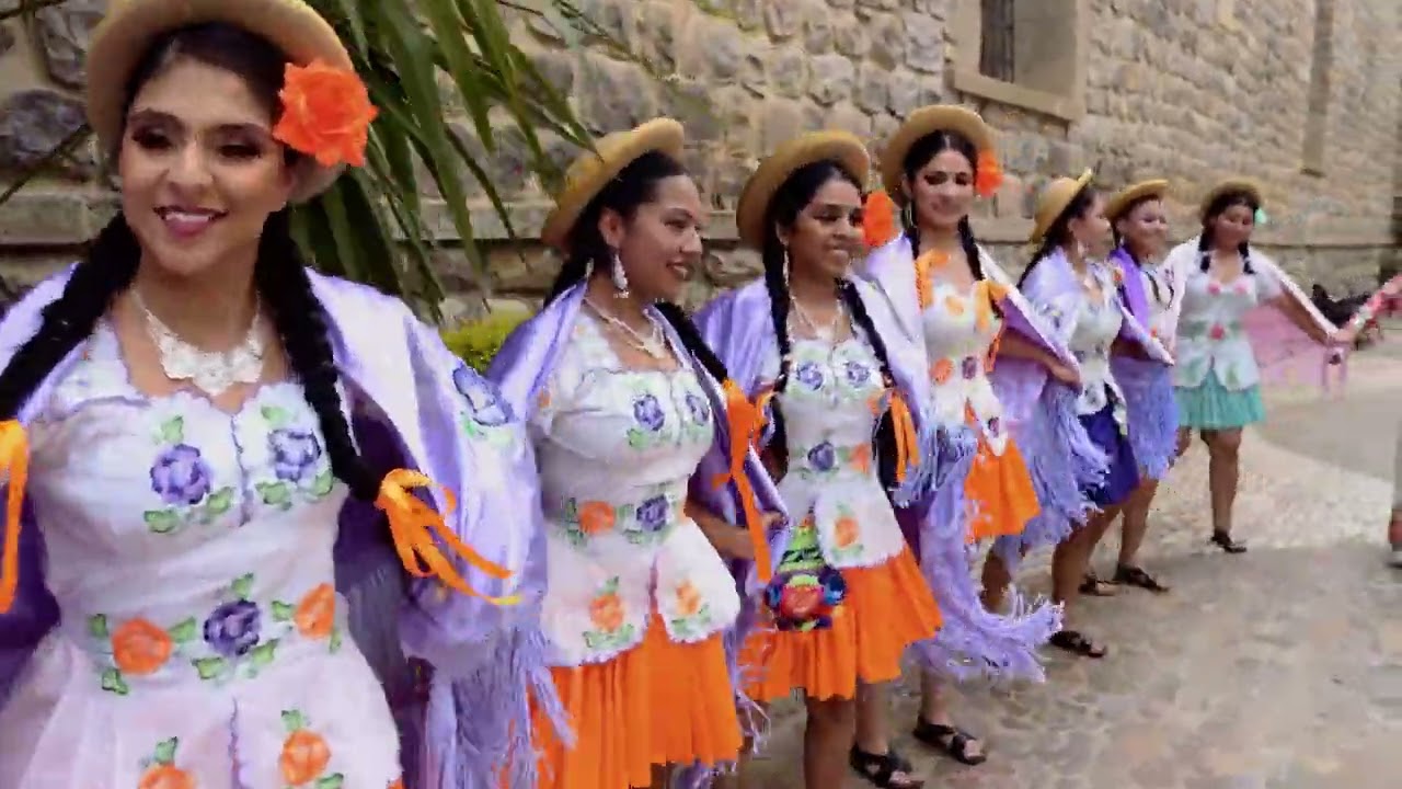 Enriqueta Ulloa - Maña y figura (Video Oficial)