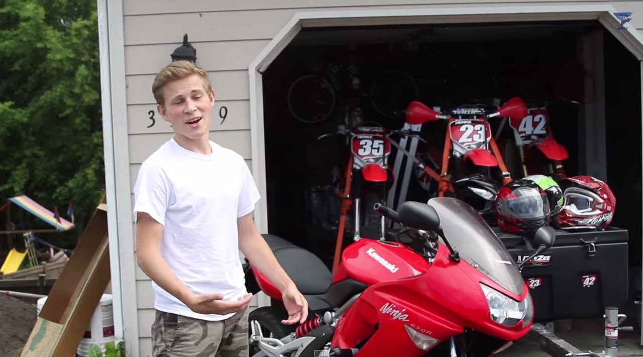 True Life: Call of Duty Addiction