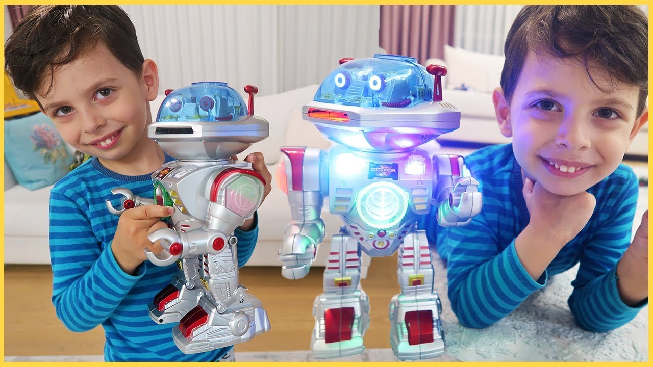 Robotto Türkçe Konuşan Akıllı Robot!