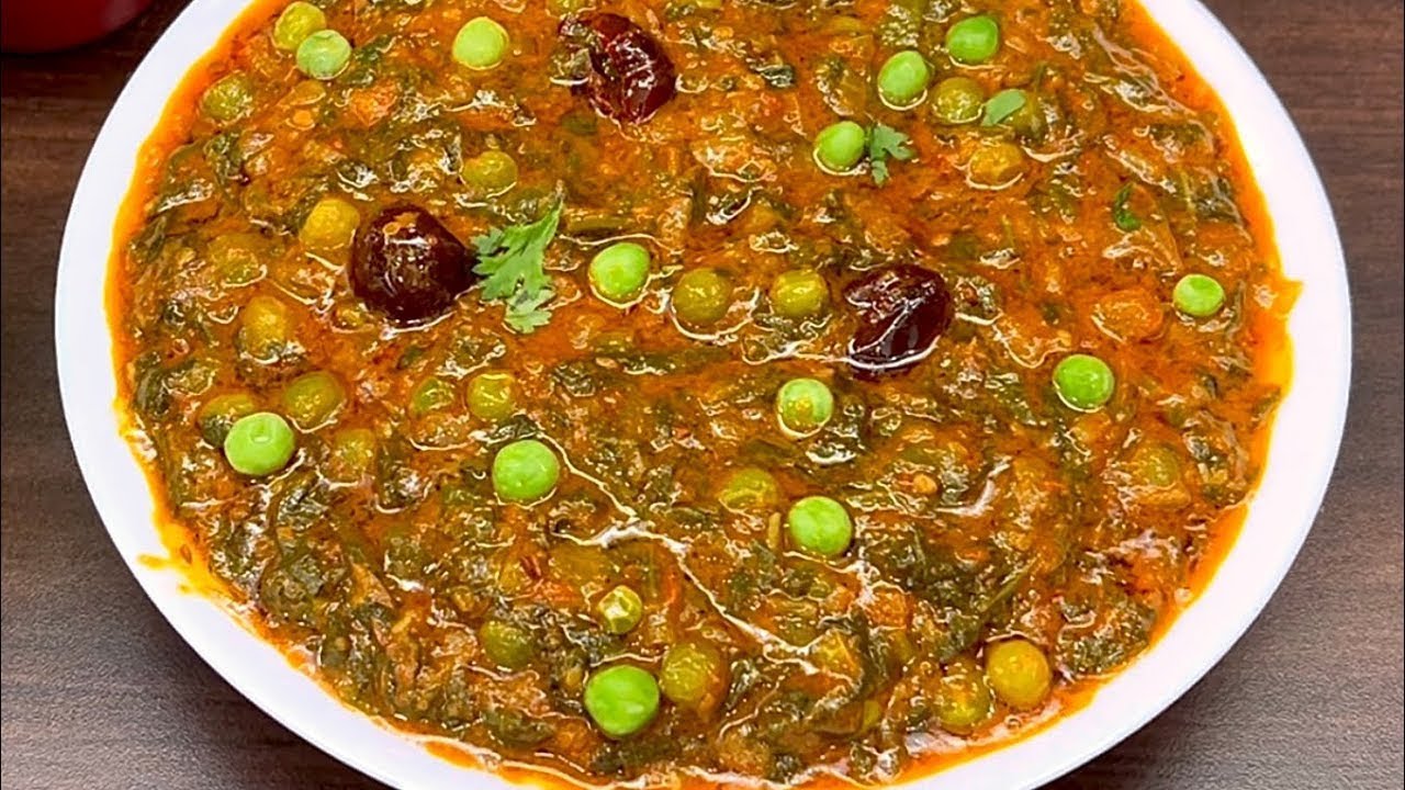 Aalu palak matar ki testy sabji, aalu palak matar ki lajawab sabji #bahut asan tarike se bnaye.। 
