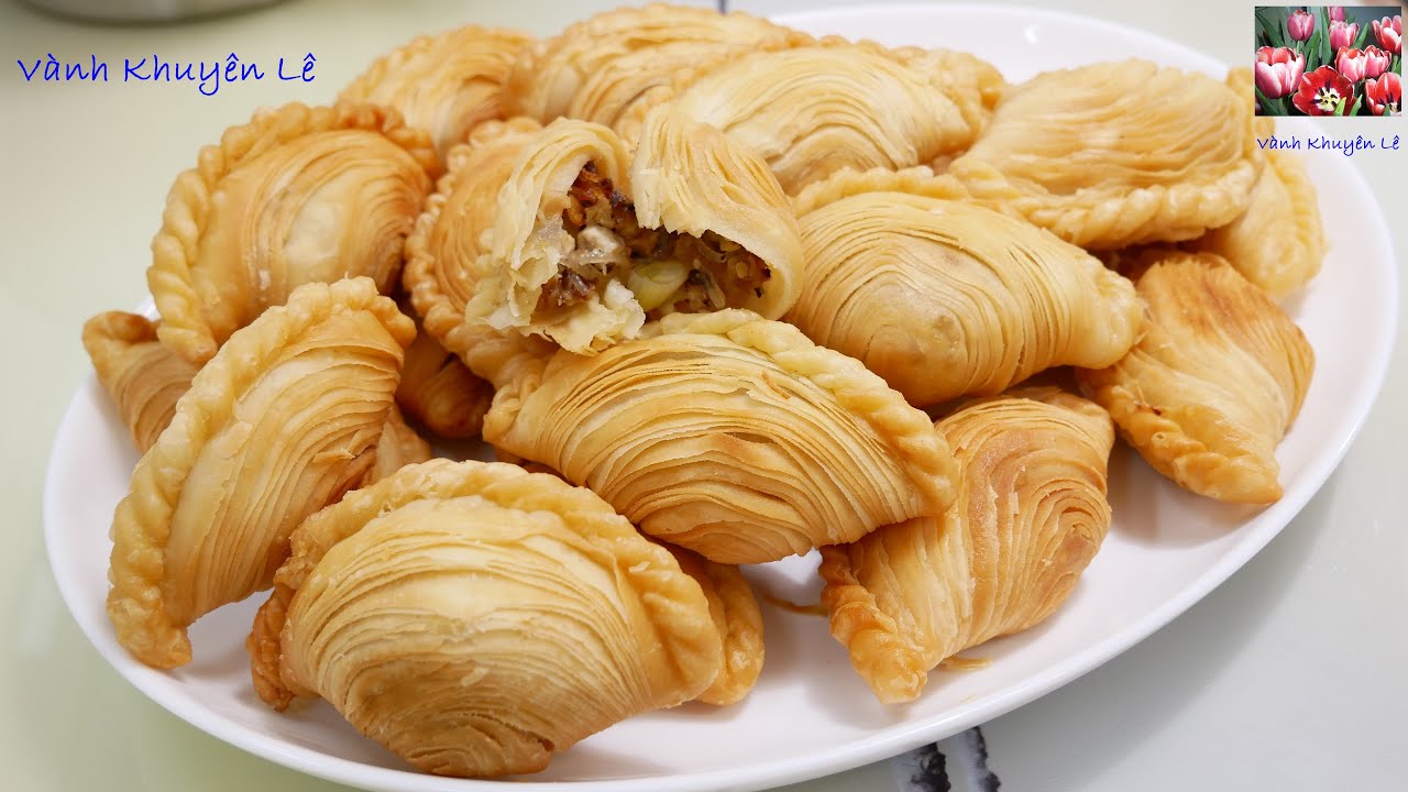 Cách làm Bánh Gối, Bánh Quai Vạc Ngàn Lớp Xốp giòn ngon và đẹp by Vanh Khuyen