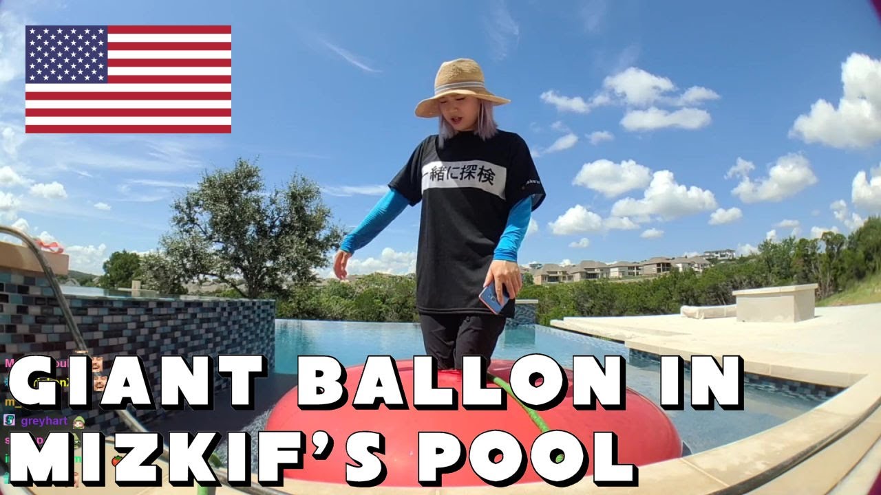 [Aug 14th, '21] Giant balloon in Mizkif's pool