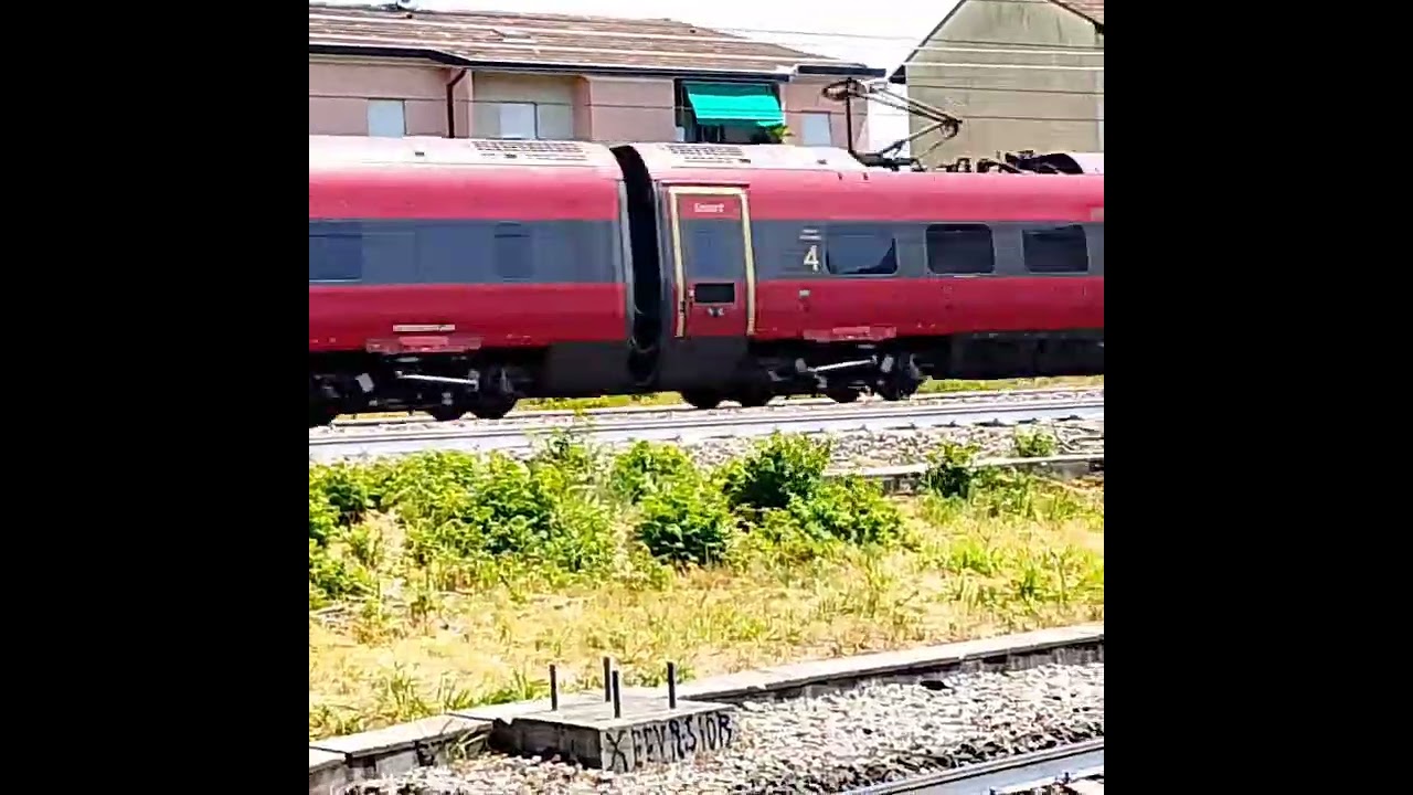 italo NTV ETR 675 in transito a Milano Forlanini