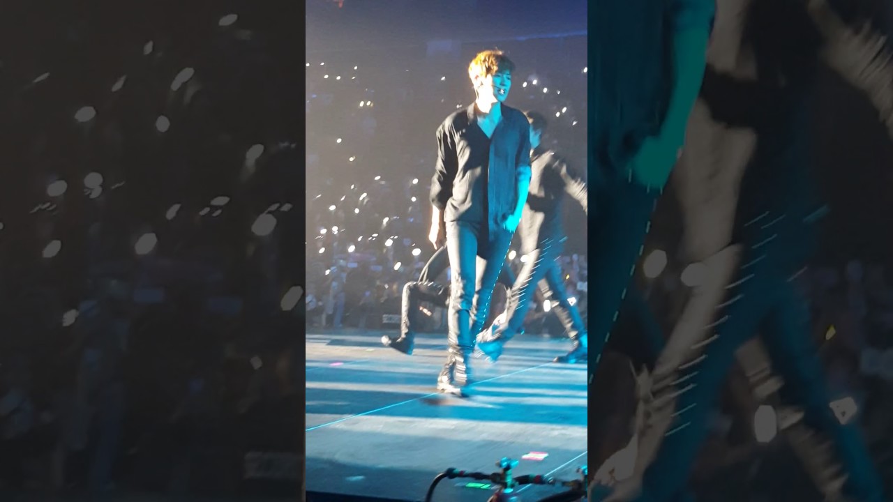 Chanyeol White noise at Exo'ridum in Newark