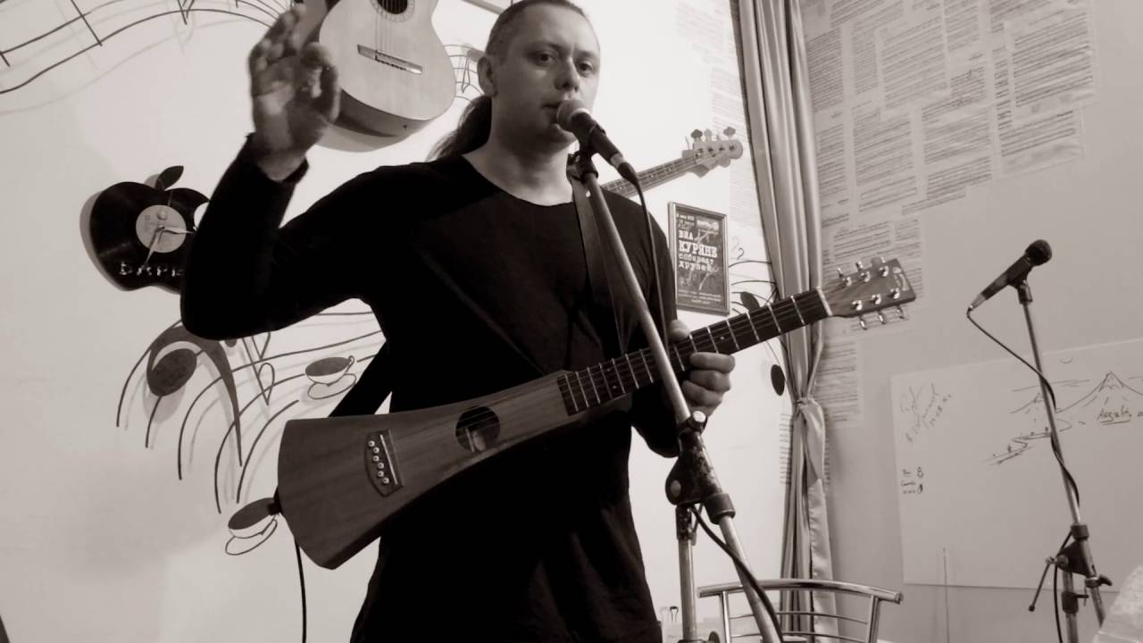 Михаил Елизаров 