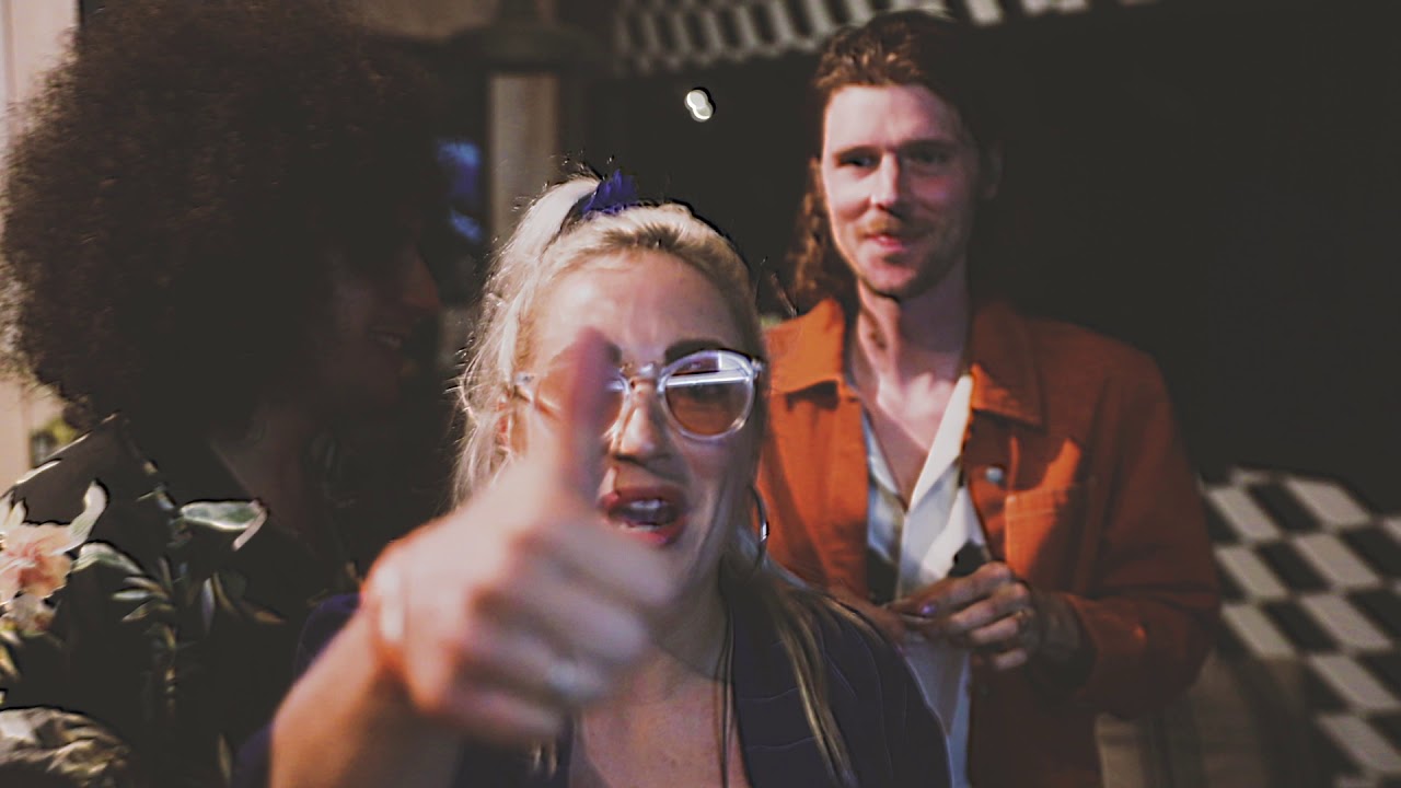 Miami Horror - Luv Is Not Enough (Live Music Video)