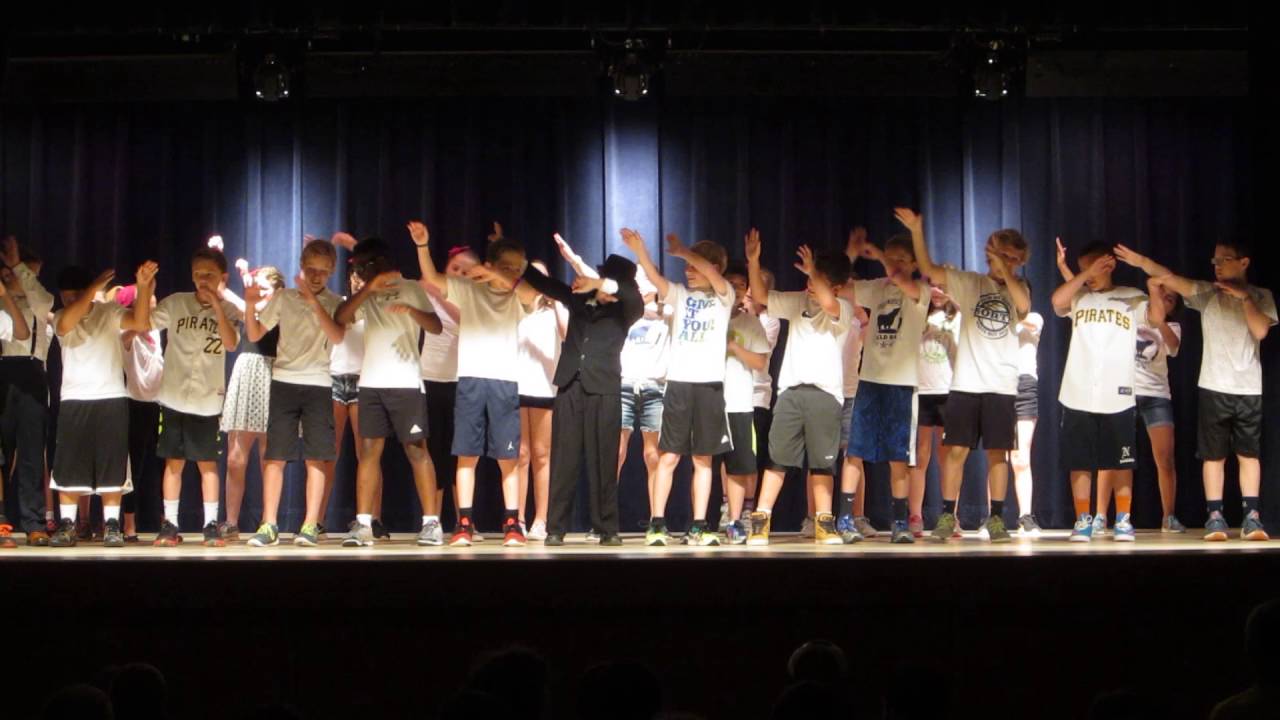 Goodnoe Talent Show 5th grade Mrs Benzio