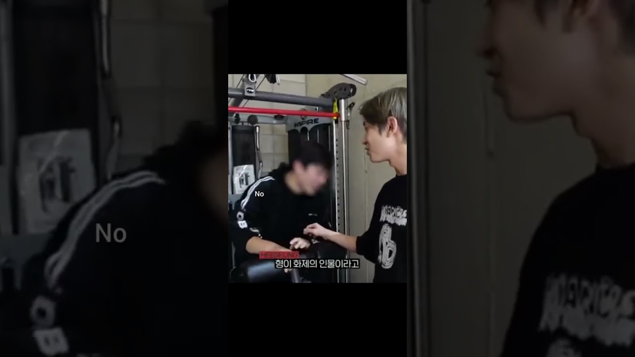 save heedo from his brother heeseung  #enhypen #heeseung
