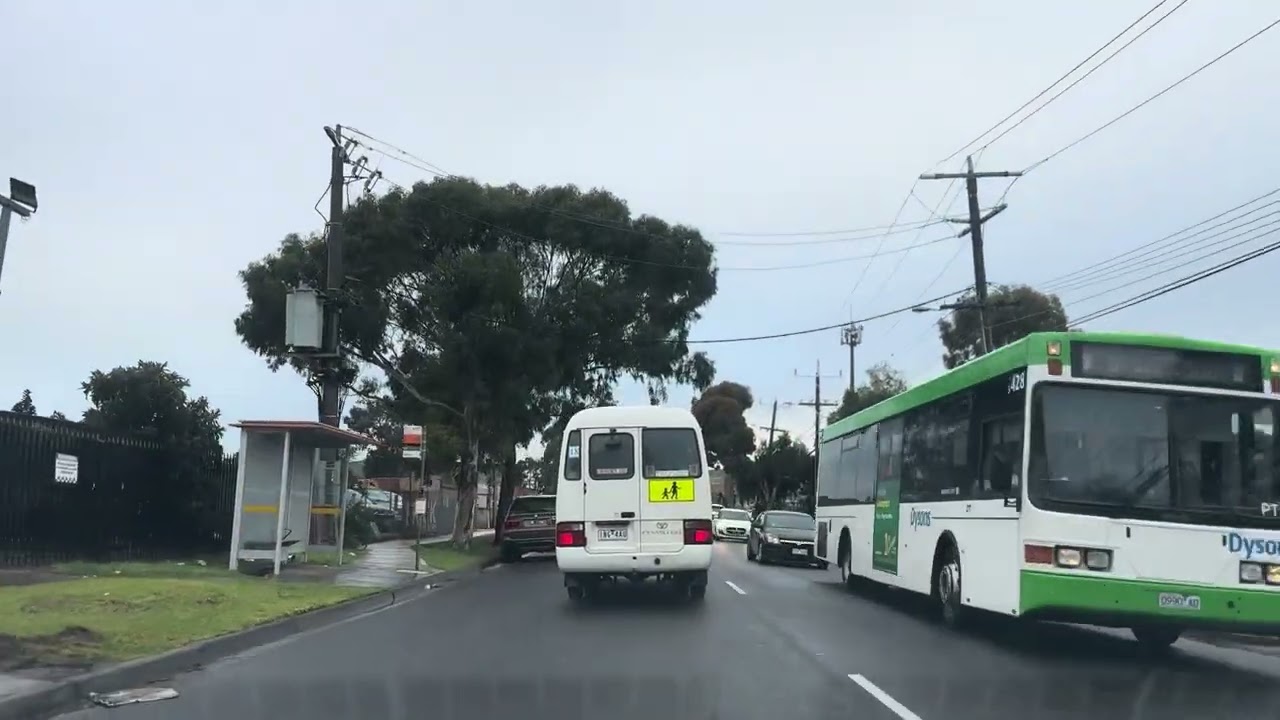 Fawkner&rarr;Coburg&rarr;Reservoir&rarr;Epping | Rainy Morning Drive in Melbourne | No talking #driveaustralia