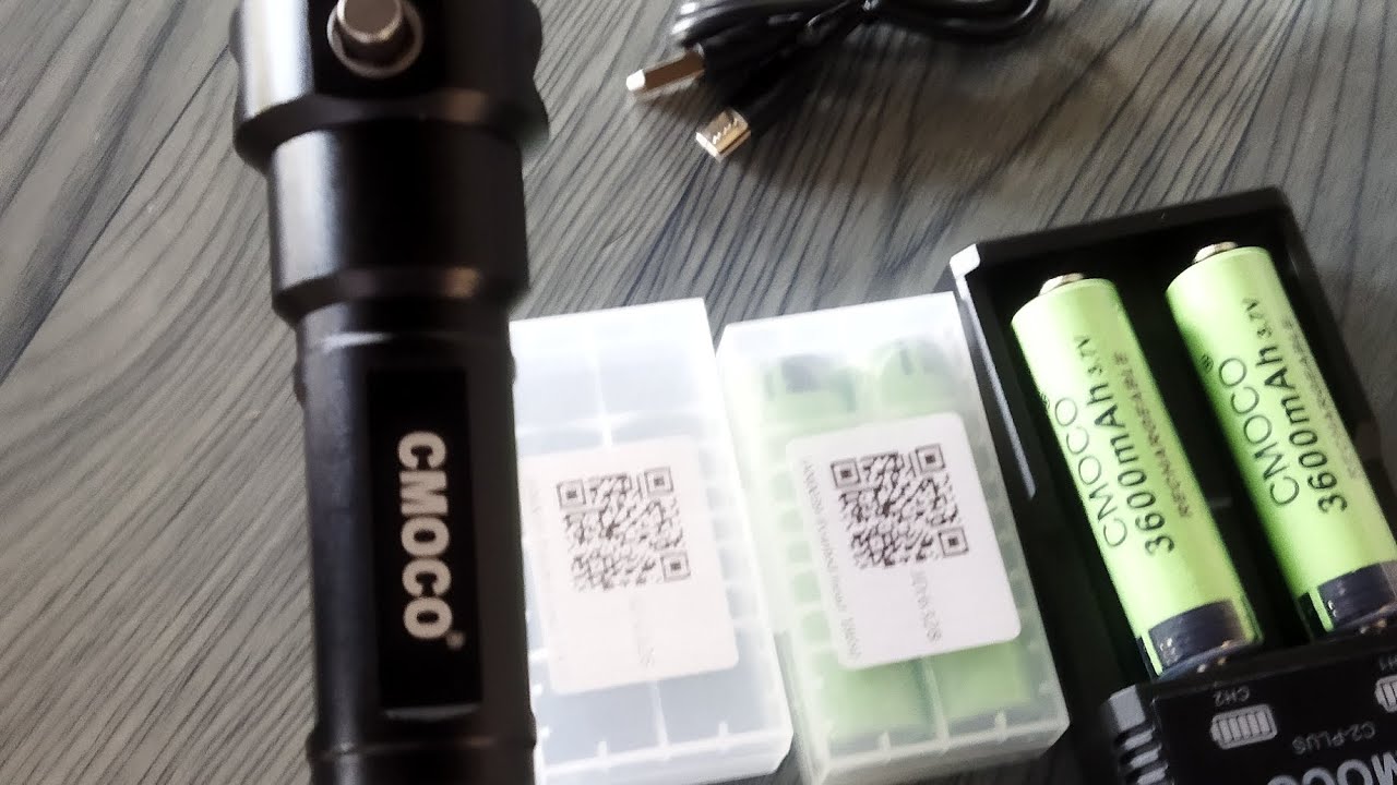 CMOCO FLASHLIGHT UNBOXING #hilight #subscribe #youtube #nightspearfishing #everyon #youtubeshorts 