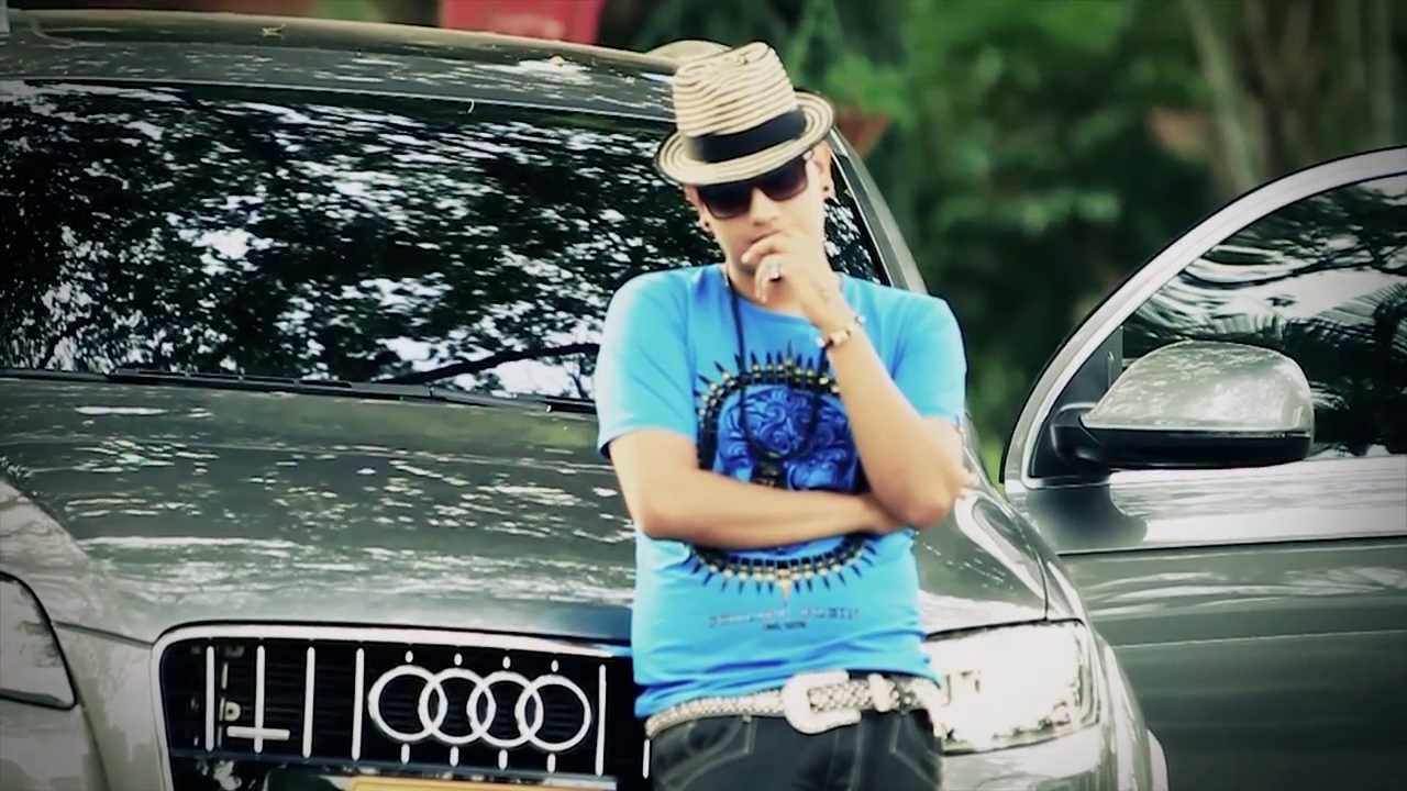 Brian Cardenas - Colegiala (V&iacute;deo Official)