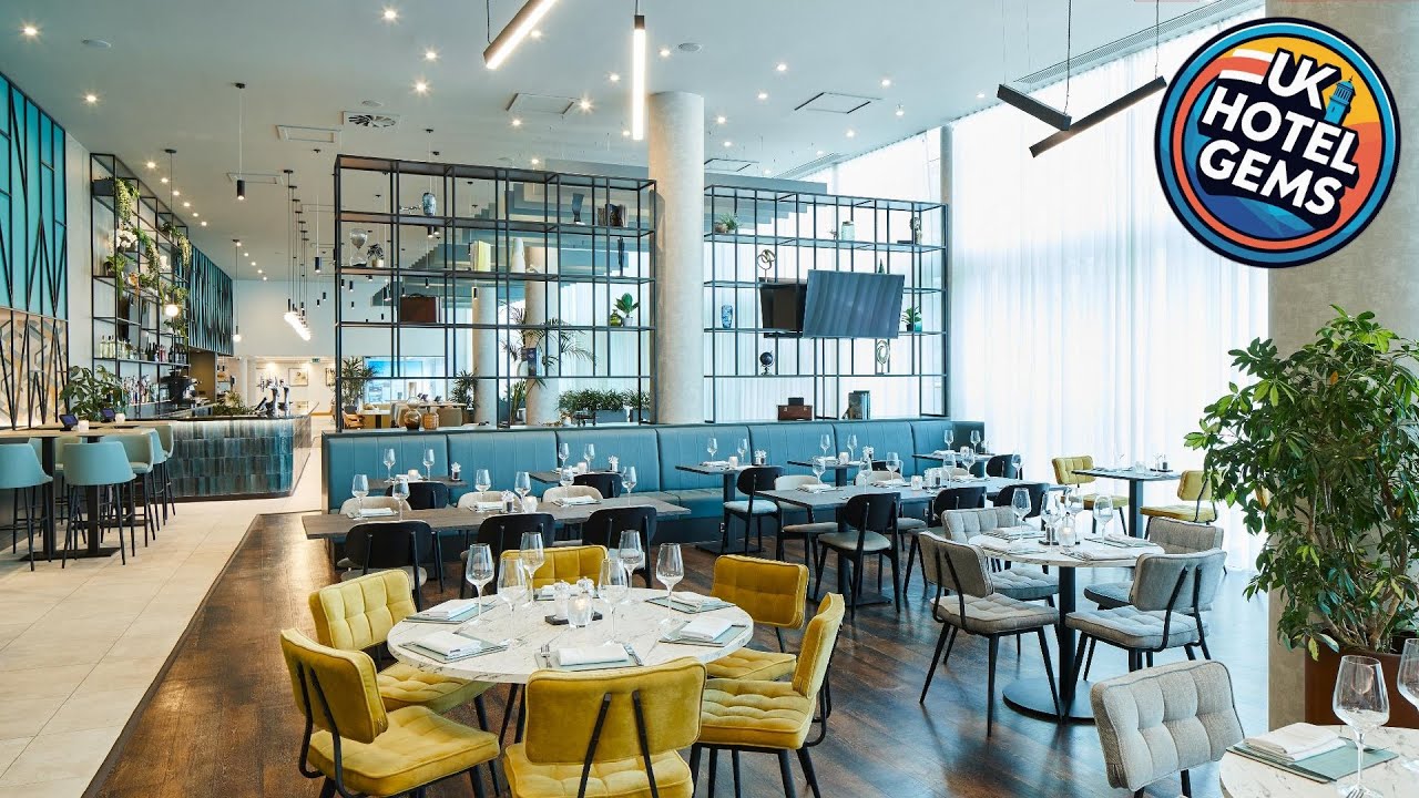 Courtyard London Gatwick Airport | London, United Kingdom | Hotel Review ⭐