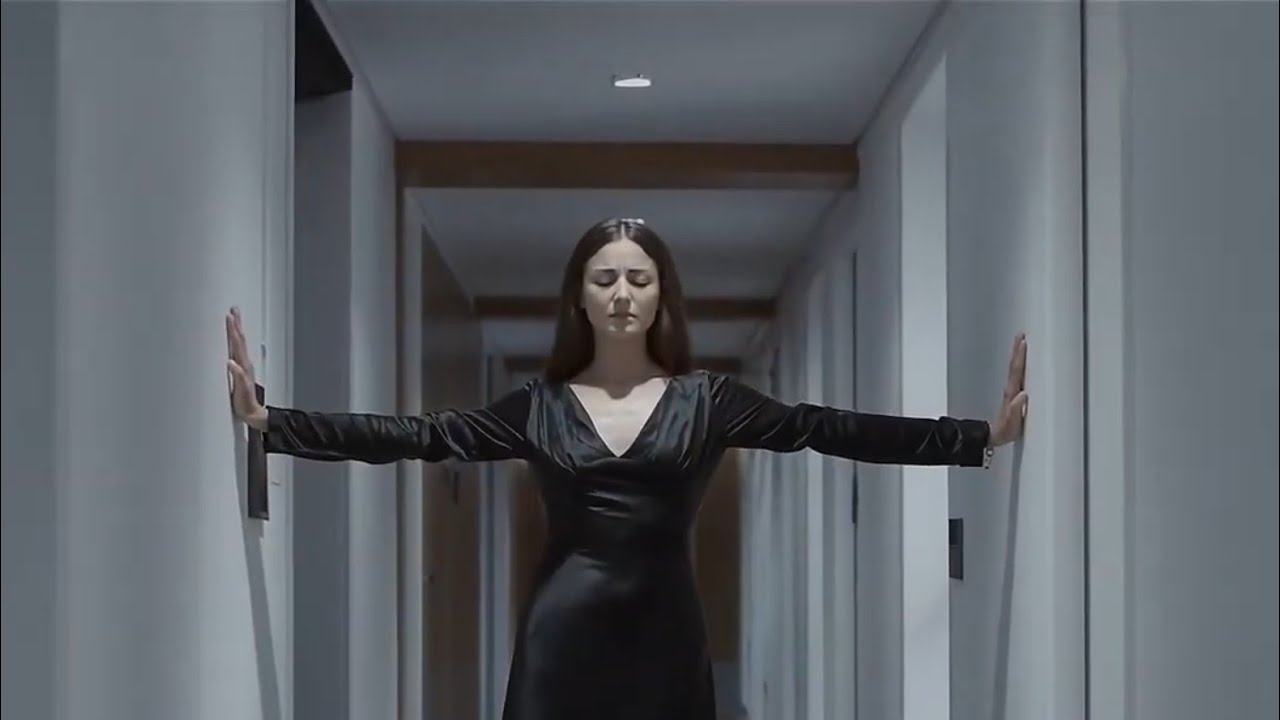 Cinematic R&B Noir Music Video (Blue light moon)