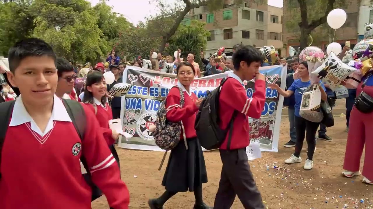 Despedída de la promo 2025 5to C fe y alegría 39