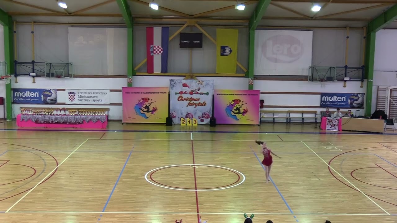 Freestyle Junior Lower Level- Kristina Baloh Stojčovski- Mažoretni in twirling klub Kranj, Slovenia