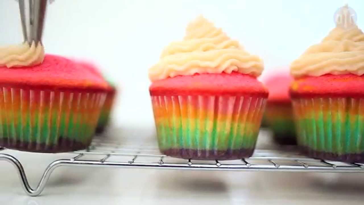 Comment faire des cupakes rainbow ?
