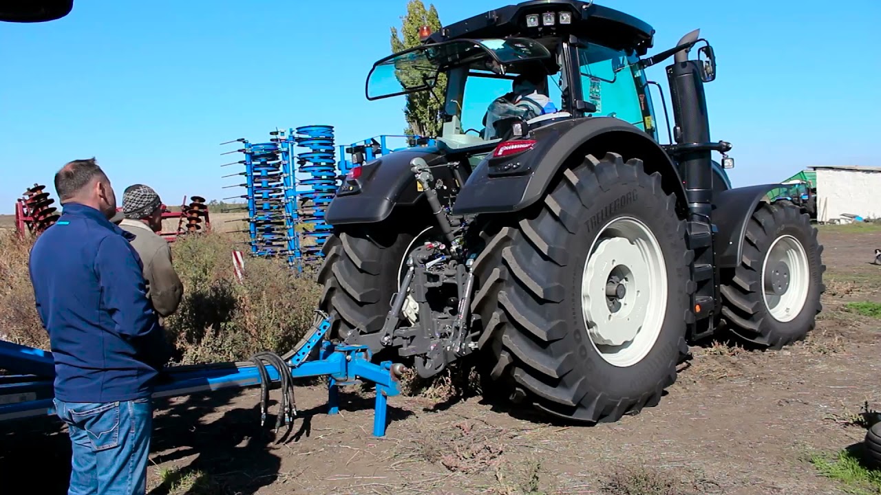 Самый мощный среди тракторов VALTRA - S374 !
