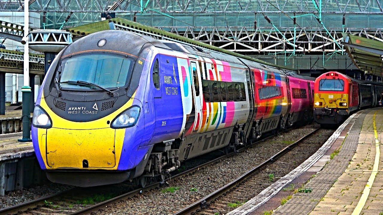 Trains at Manchester Piccadilly Station - 27/10/23