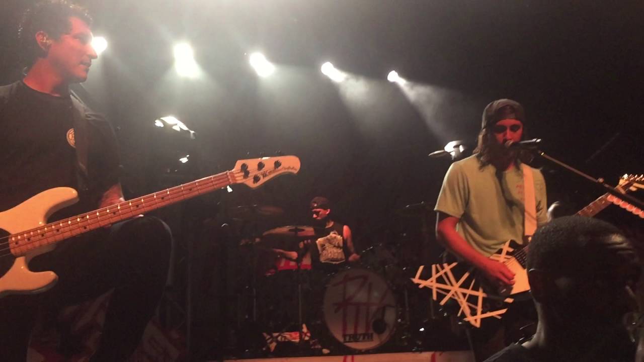 Pierce The Veil - Bedless 6/15/16
