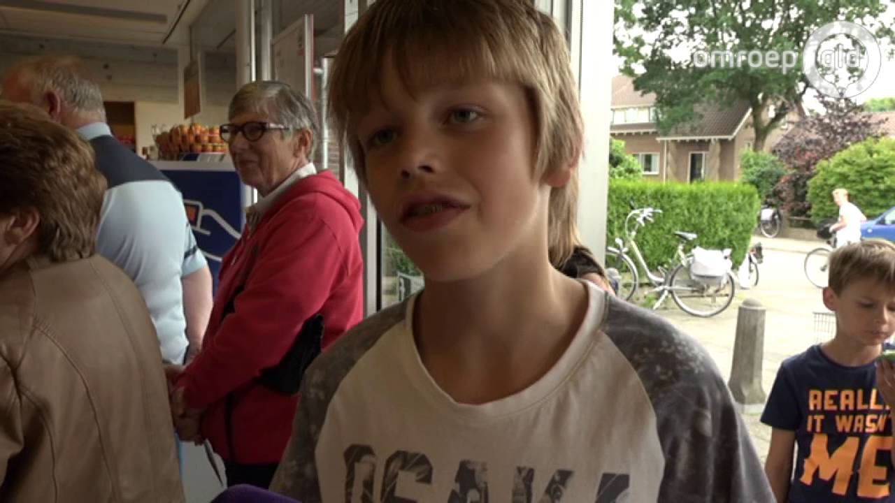 Wilma Zondag neemt na 50 jaar afscheid van de supermarkt in Wamel - Omroep Gelderland