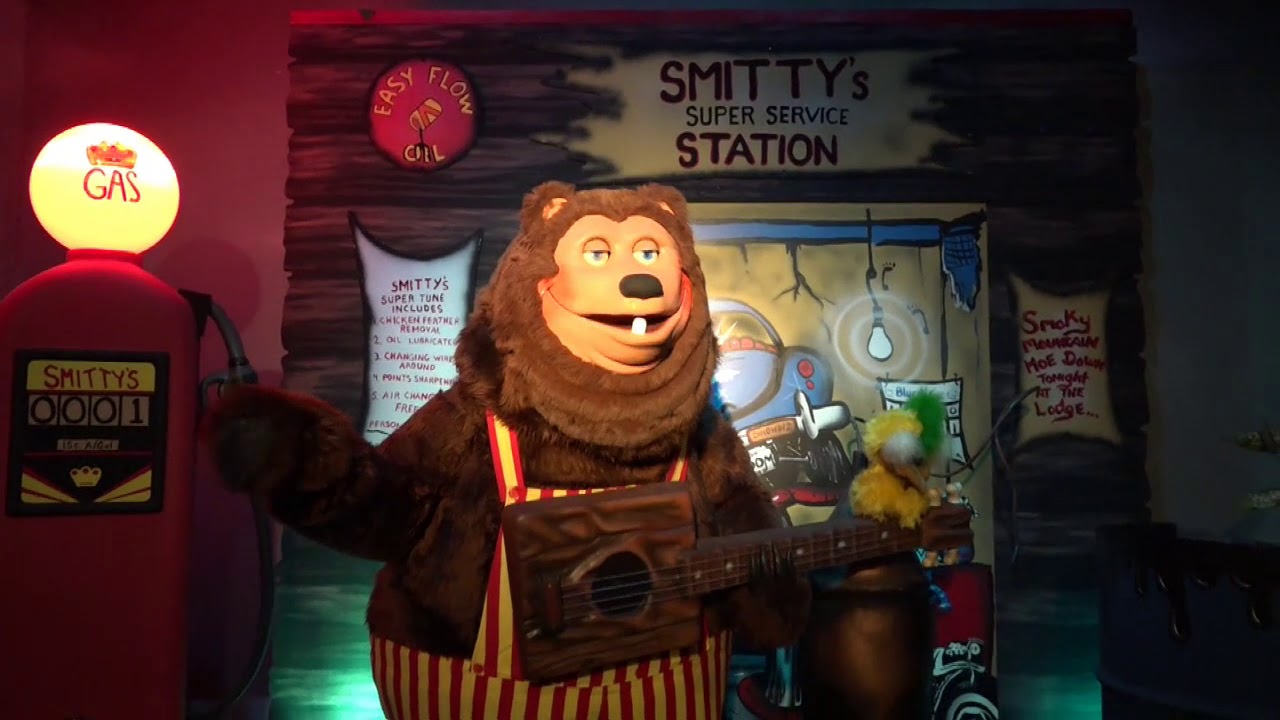 In December ** The Rock-afire Explosion ** Original Song