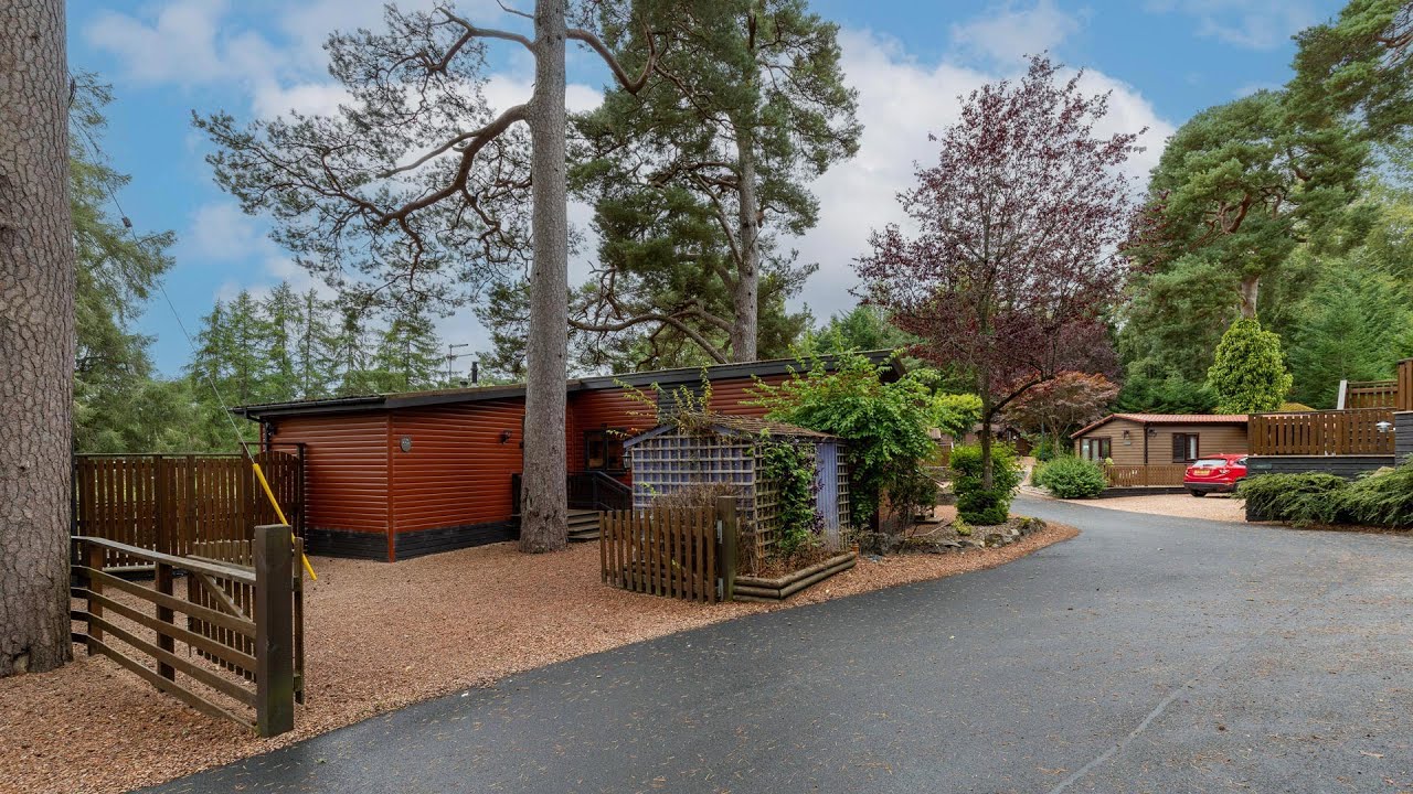 L10 Pine Lodge, River Tilt Park, PH18 5TA
