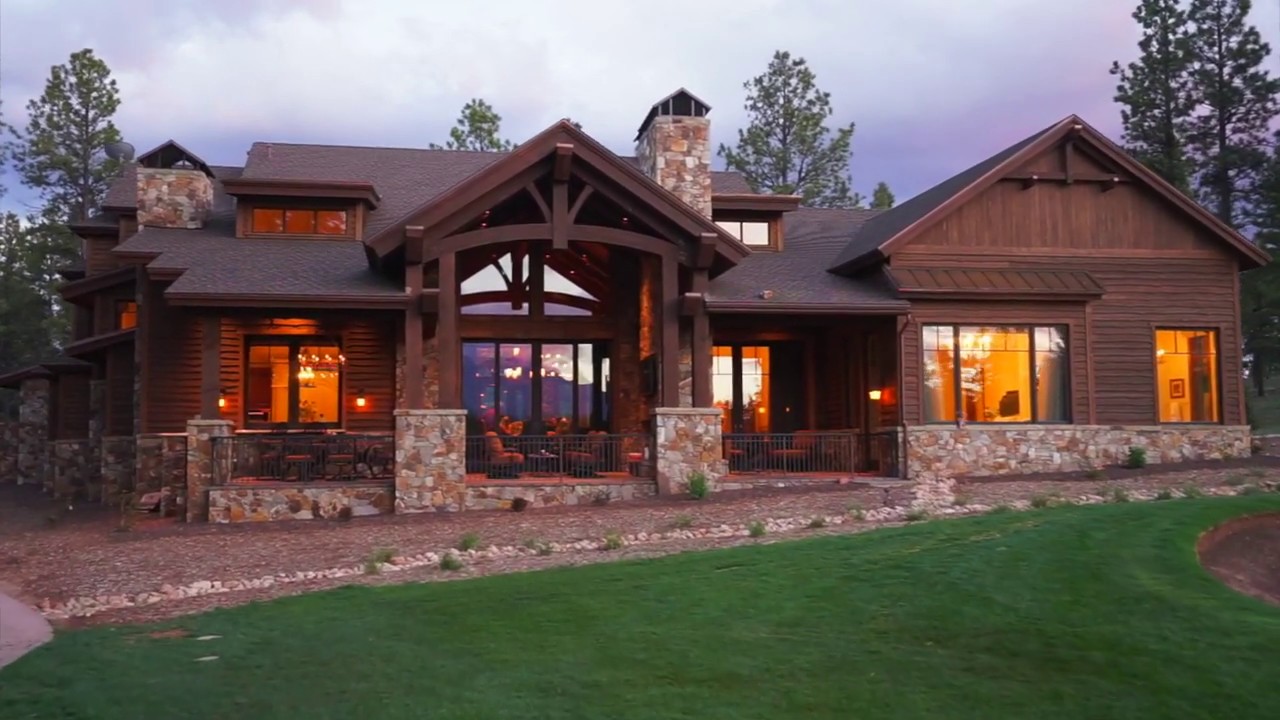Glowing Mountain Mansion in Pine Canyon, Flagstaff, Arizona