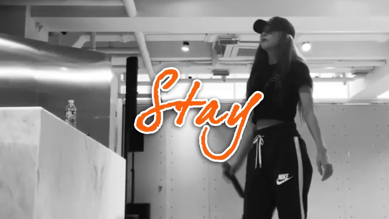 Red Velvet Seulgi singing ‘Stay’ by Rihanna (Song Cover) | 레드벨벳 슬기