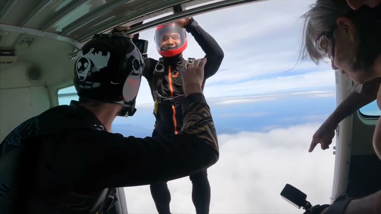 TANDEM OTTO | SKYDIVE CARIBBEAN