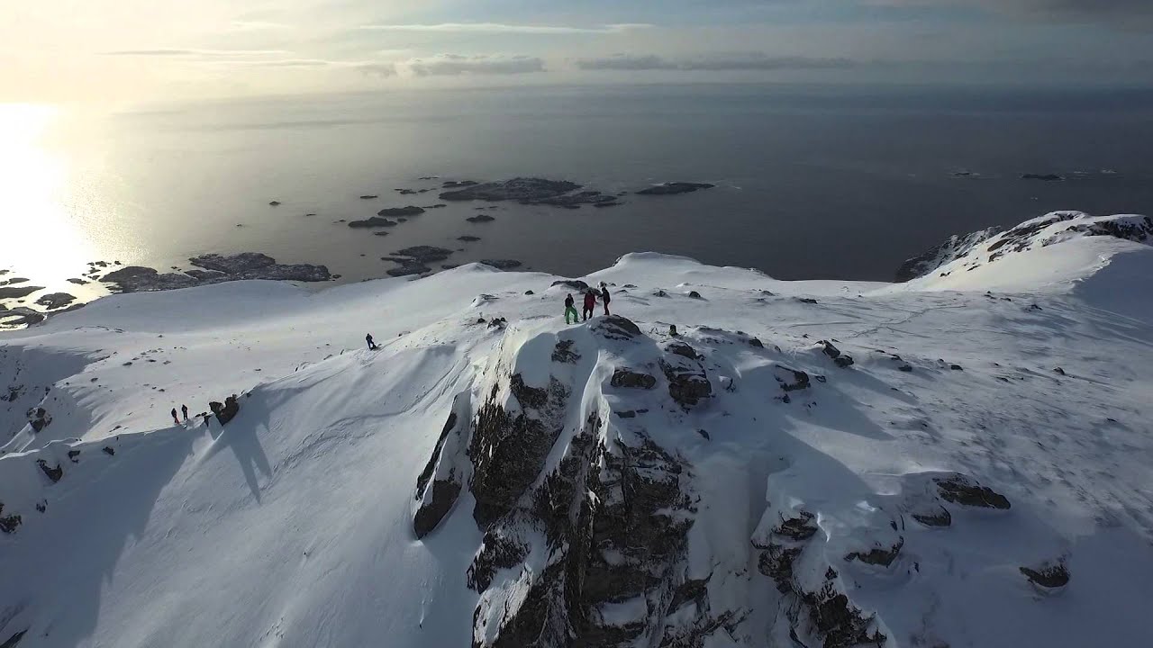 Freeskiing in Lofoten with Kaj Zackrisson