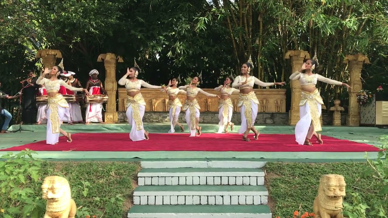 Narilatha (නාරිලතා) / Nippon Dancing School