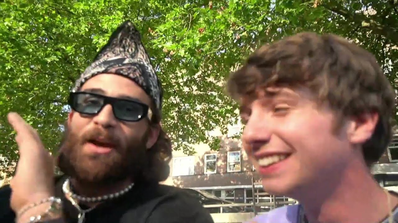 HasanAbi July 17, 2022 – IRL AMSTERDAM CANAL STREAM w/ Karl Jacobs, Austin, Gogy & more