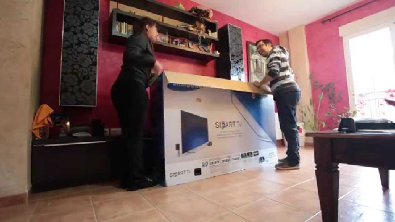 Unboxing Samsung UE65ES8000 65