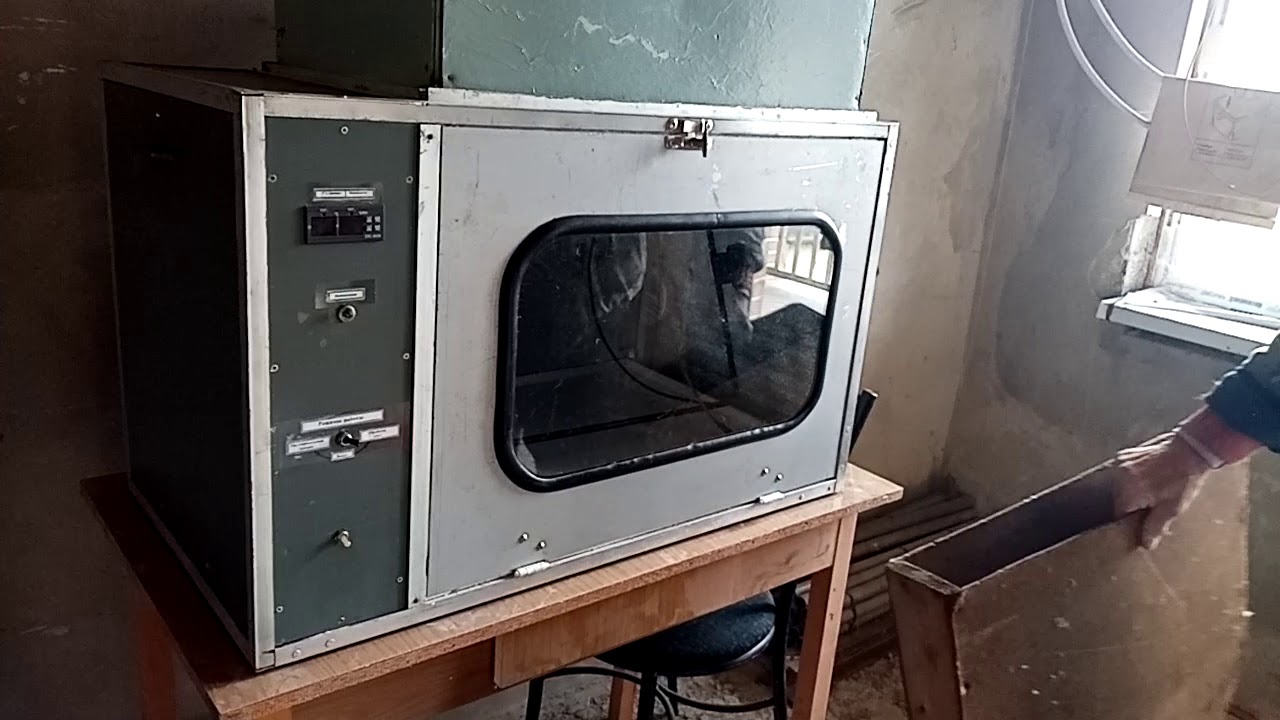 Устройство термокамеры для обработки пчёл от клеща Варроа.