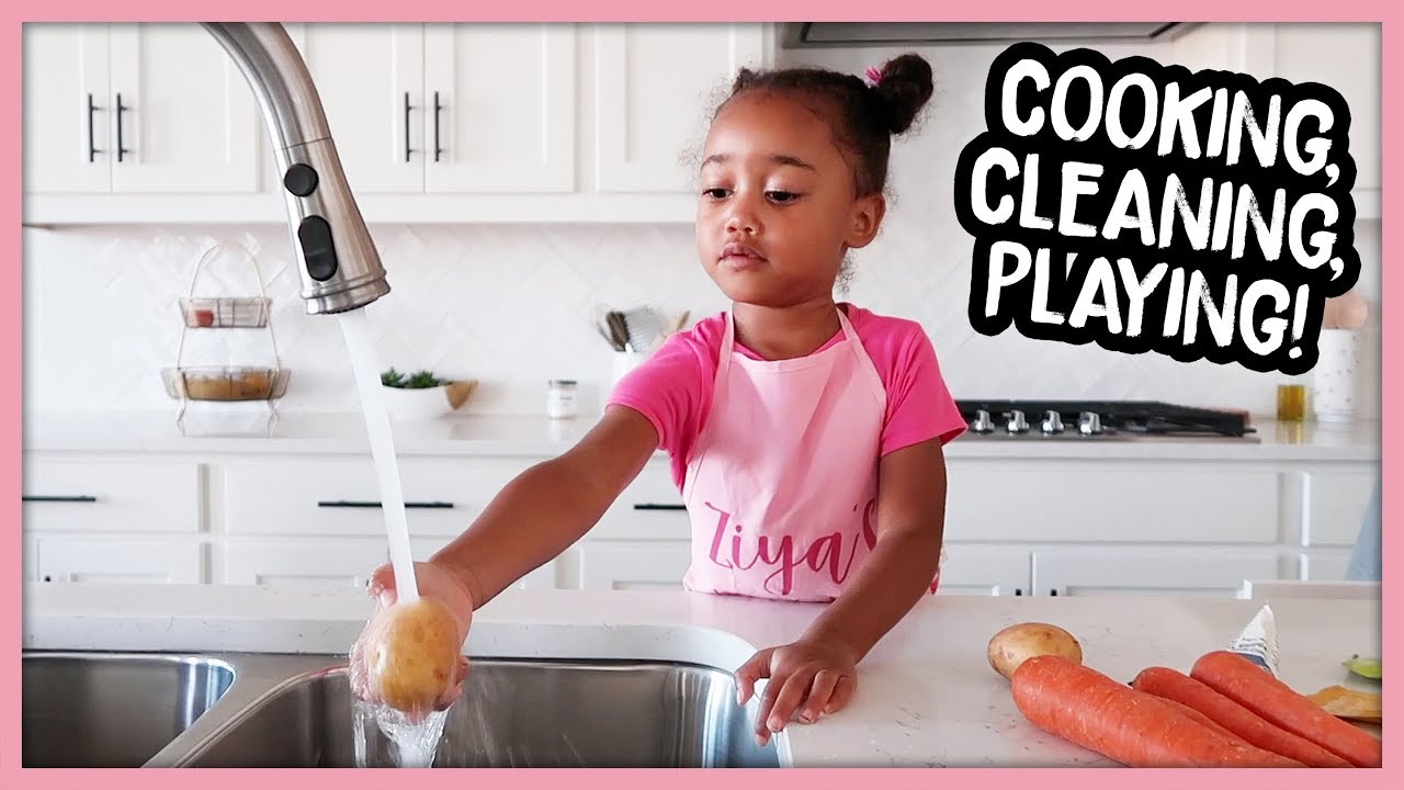 Our Daily Routine in Our New House! | MOM VLOG