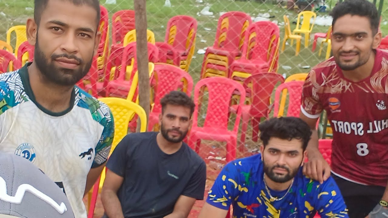 Maaz Azlan Subhan and company 🆚 Srk Shahbaz and company 🟠 Mirzapur volleyball Tournament Azamgarh 