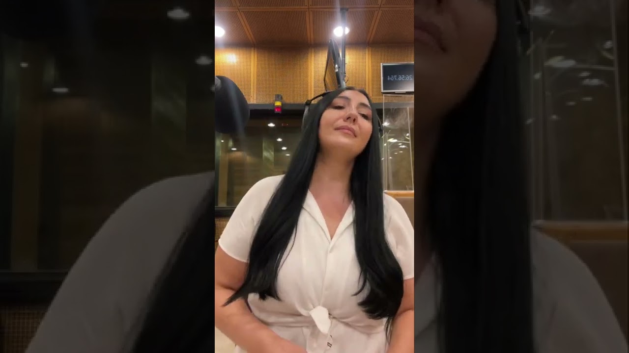 Burcu Göktürk-Gel sen bize akşam yine mehtap görünsün