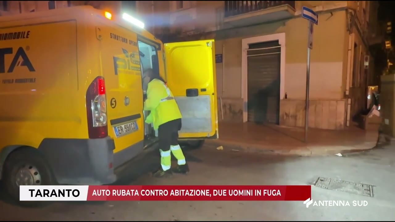 11 NOVEMBRE 2025   TARANTO   AUTO RUBATA CONTRO ABITAZIONE, DUE UOMINI IN FUGA