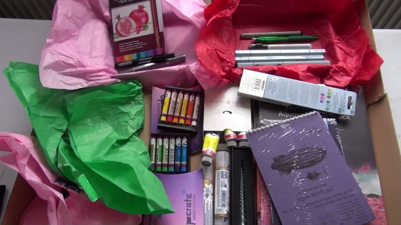 Unboxing Upcrate Weihnachtsbox - Dezember 2024