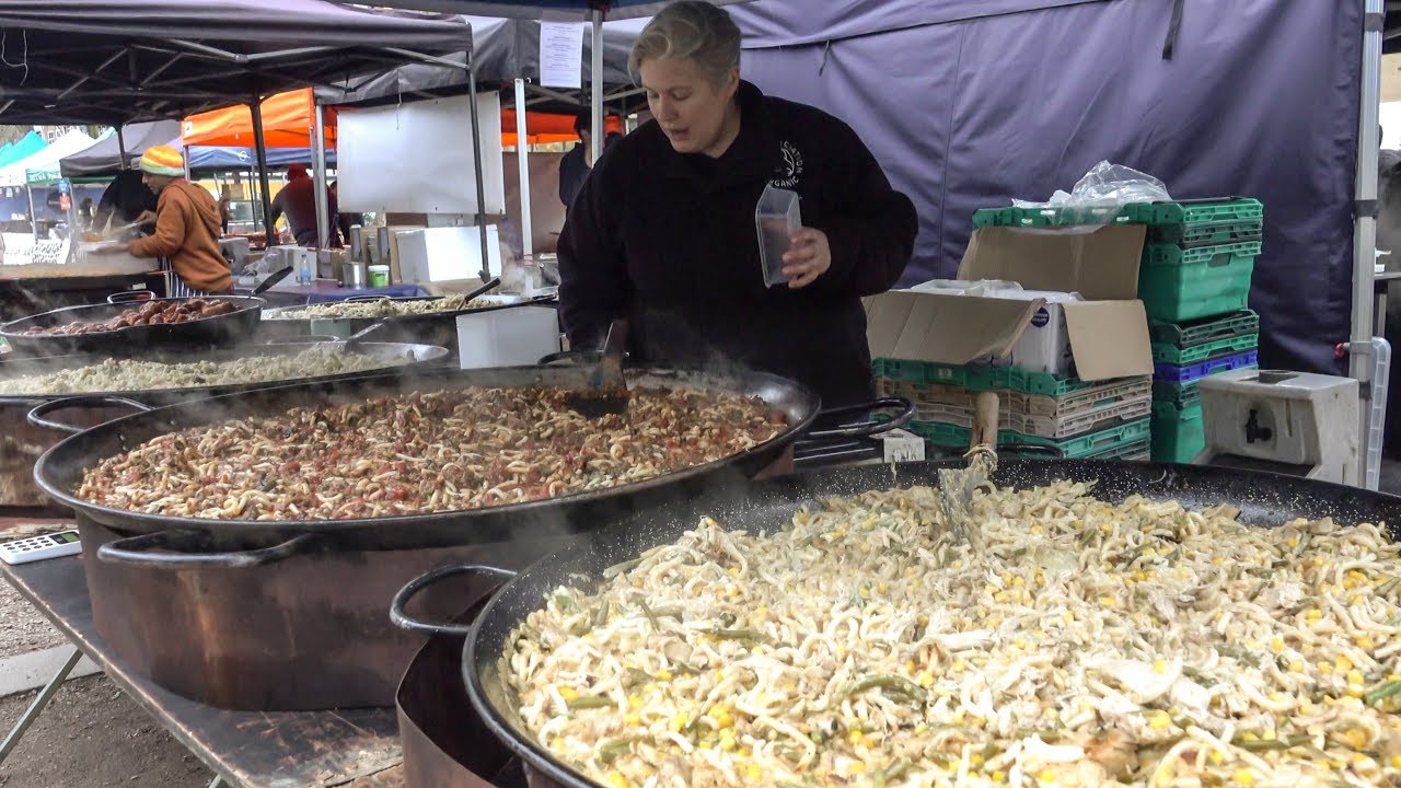 London Street Food. Huge Full Pans. Rice, Pasta, Mushrooms, Meatballs