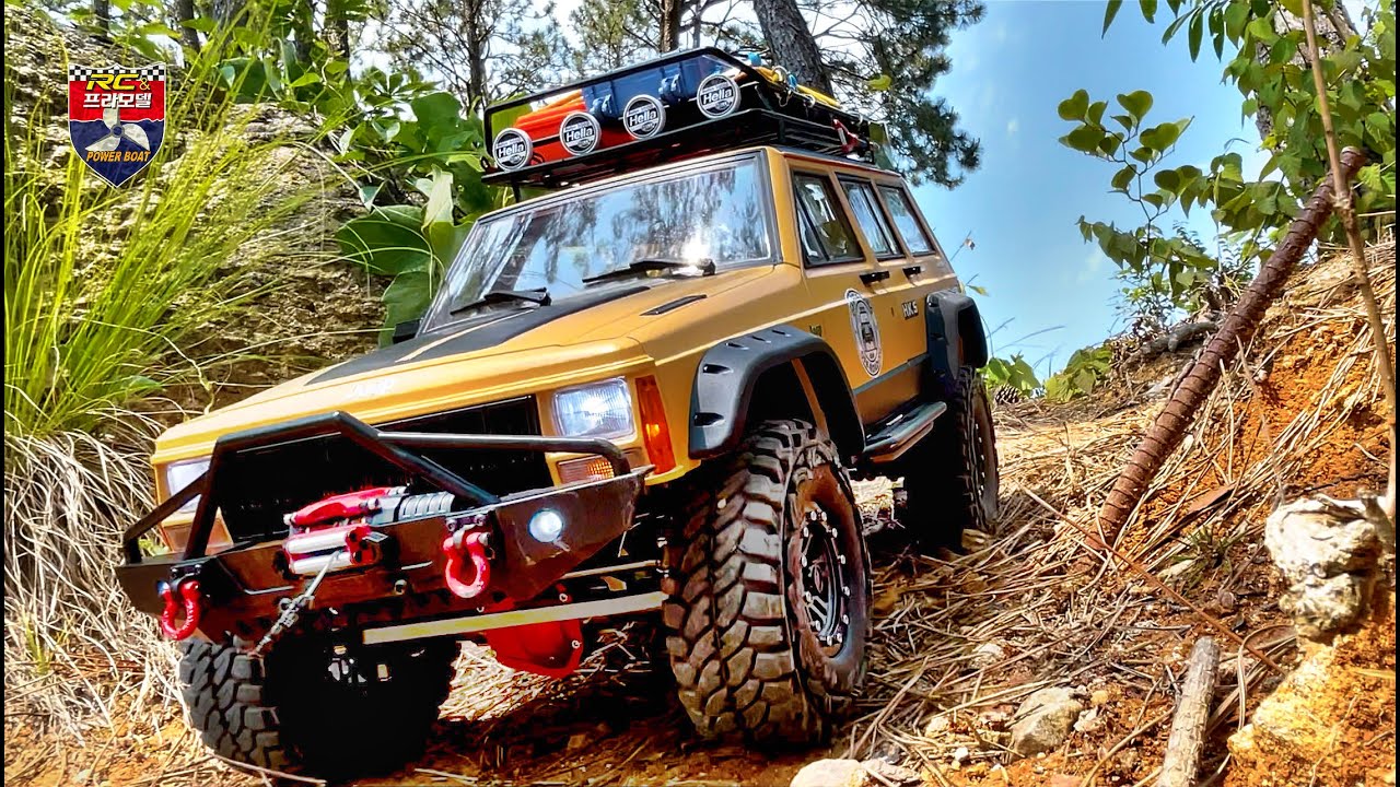 1/10 RC Car | Axial SCX10 Jeep Cherokee |  Off-road #7