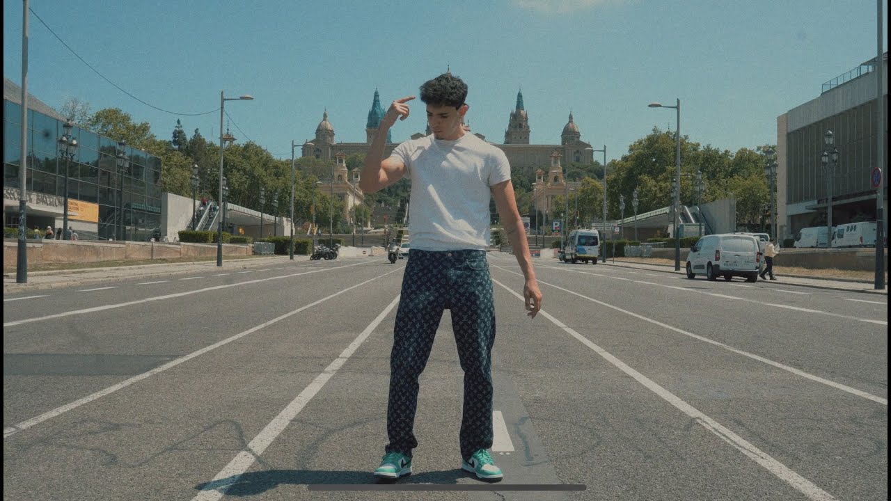 FlakeeBoy - Viaje (Videoclip Oficial)