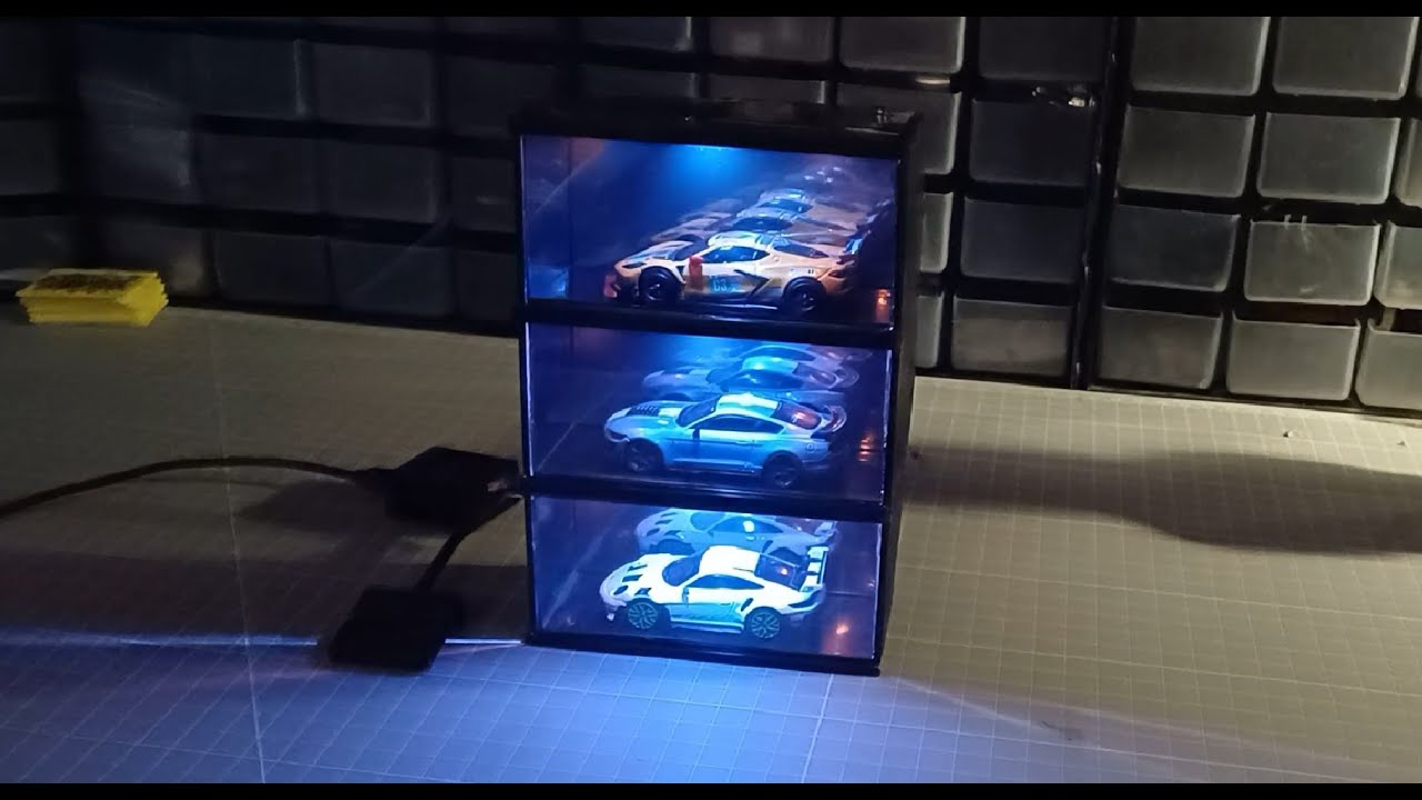 I made a Mini GT infinity display stand