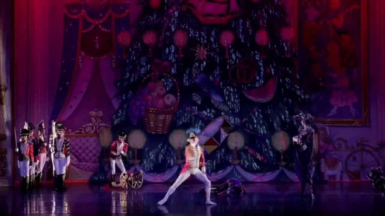 9. Moscow Ballet's Great Russian Nutcracker - The Rat King Appears