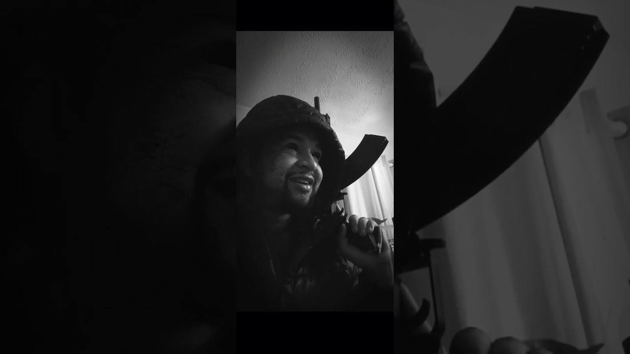 ZROYOTF600 BENNETT THE CHiRAQ GRiM REAPER💀 rip brudda king von onfoenem 🖤🔯👑🙏🏿😇👼🏿🕊it's whatever 
