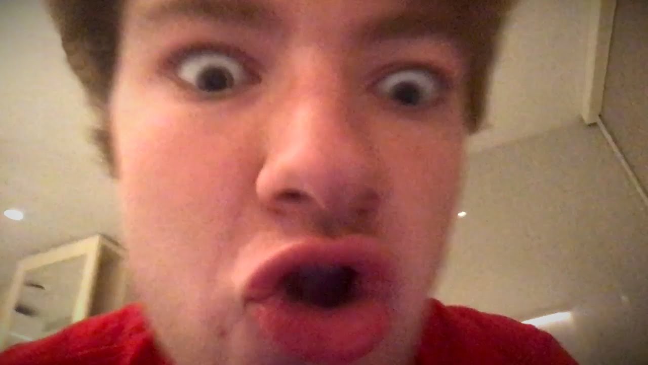 Клипы TommyInnit, которые смешнее вне контекста