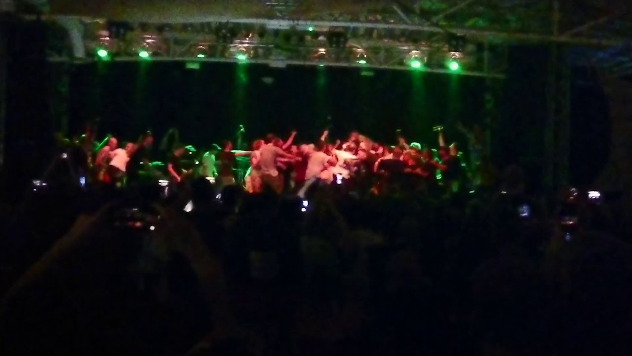 Have heart - Watch me rise @essigfabrik Cologne 2019