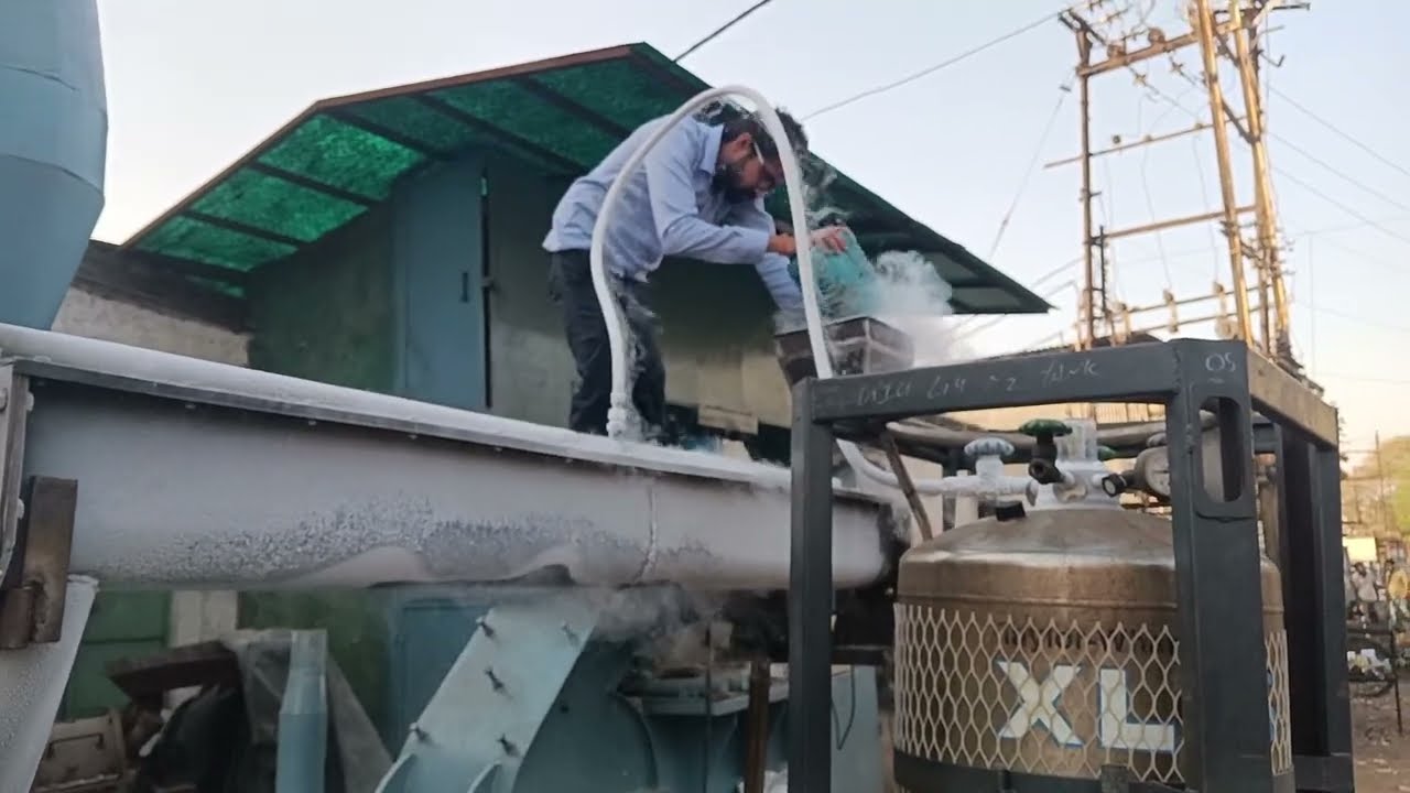 Cryogenic grinding |9426229083|