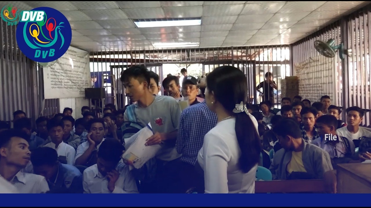 OWIC ကတ် အချိန်မီ မရတာကြောင့် အလုပ်သမားတွေ အခက်အခဲကြုံ - DVB News